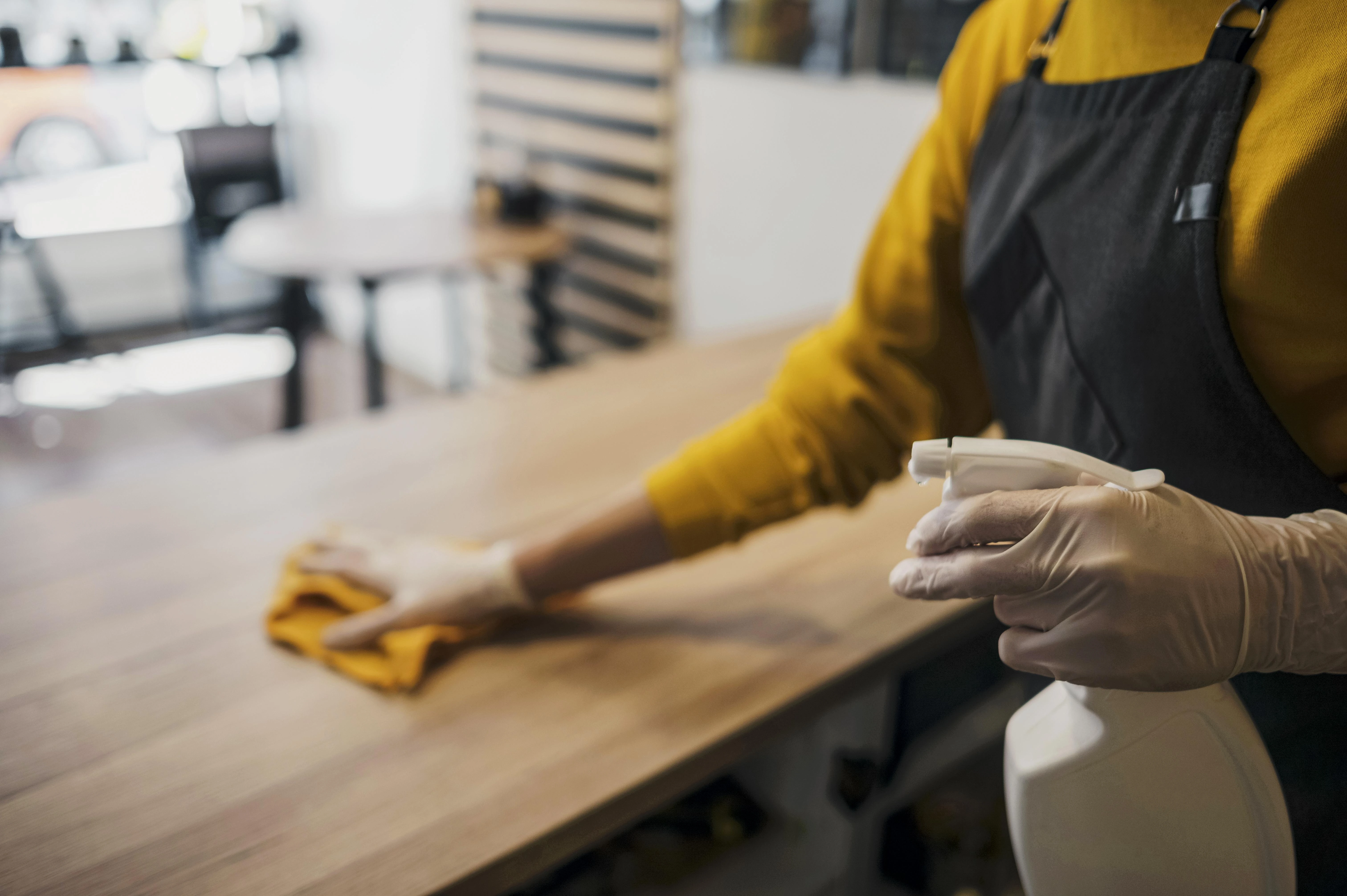 servicios.titulos.comercios